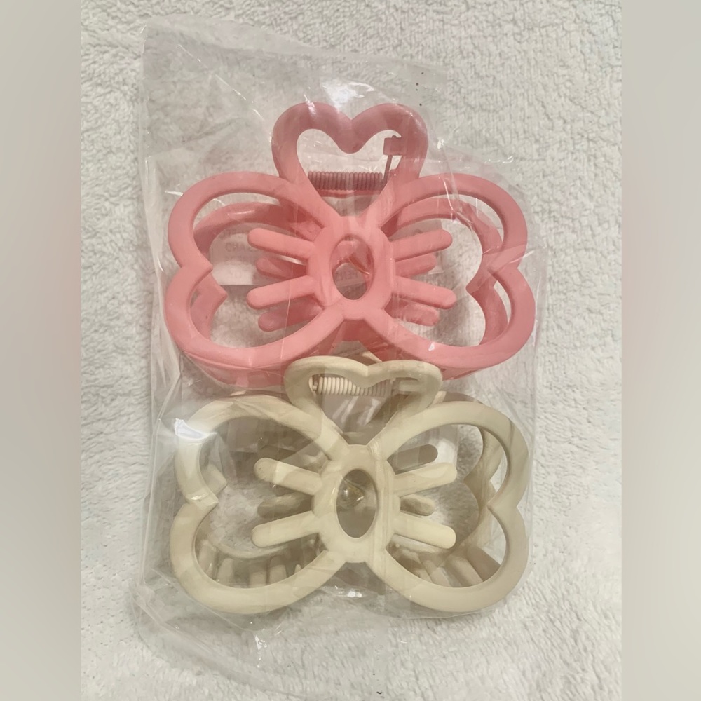 New Hello Kitty Cat Bow Hair Clips Set of 2